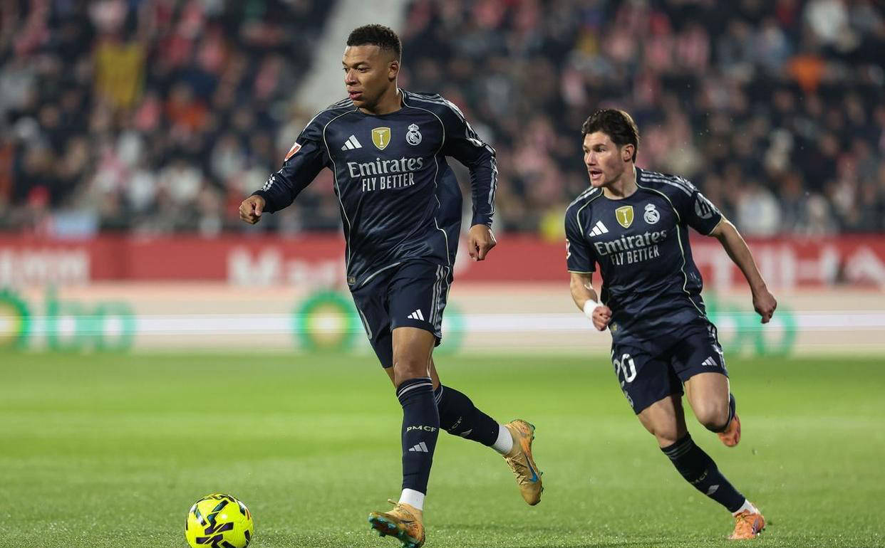 西甲第14轮爆冷，皇马1-1被赫罗纳逼平，最新积分榜出炉：巴萨登顶